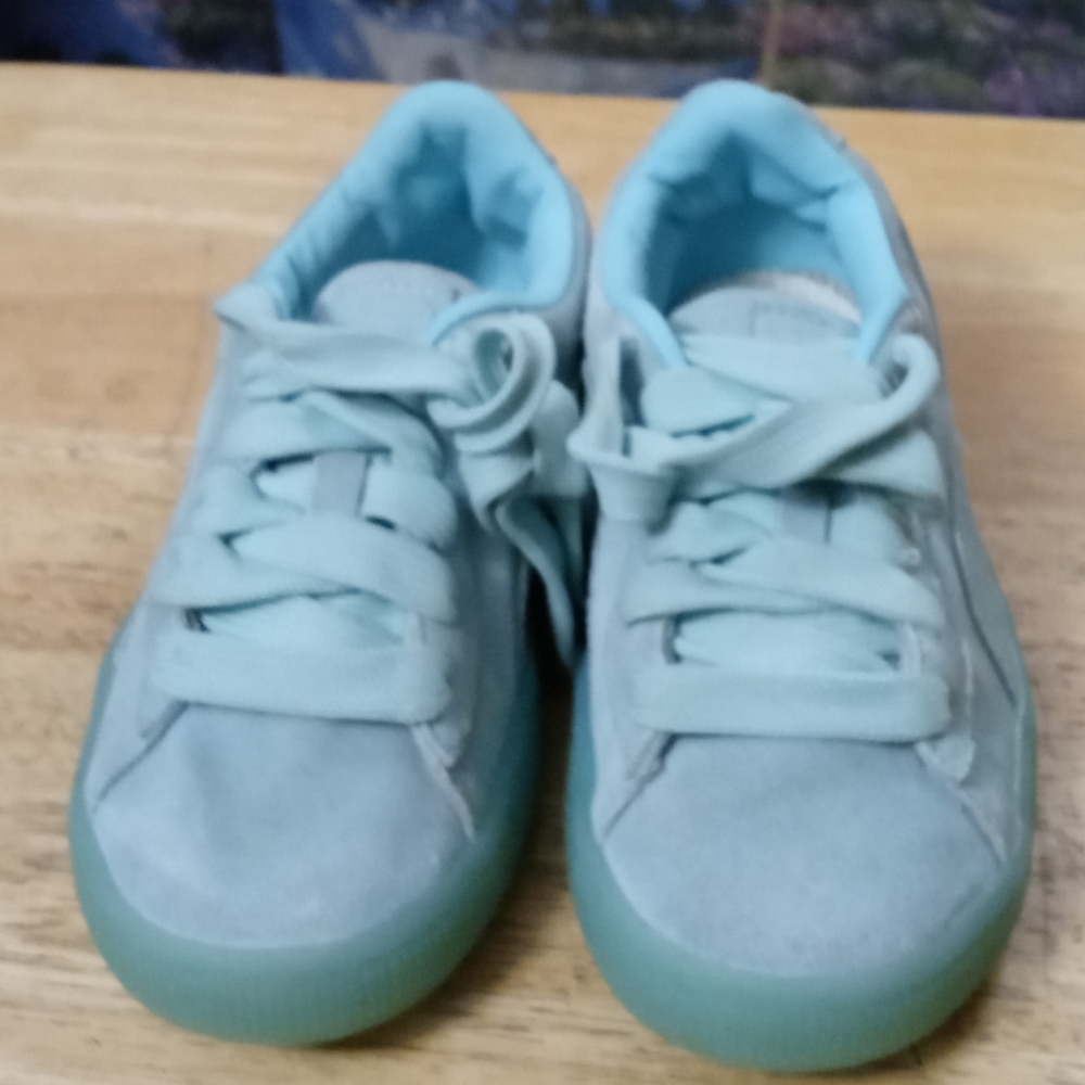 PUMA Classic 🏃 “Suede Classic Ice Mix“ Size 1.5C Child👦,Like🆕new!Gift It.🎁 - Picture 4 of 16